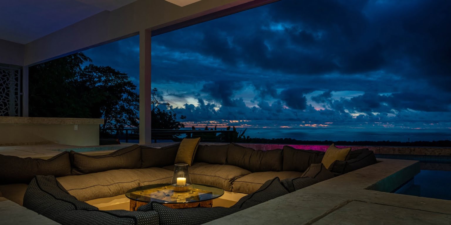 Luxury Ocean View 6-Bedroom Villa as an Exceptional Investment Opportunity