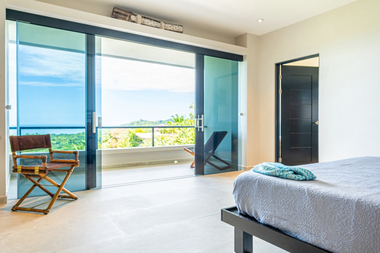 Luxury Ocean View 6-Bedroom Villa as an Exceptional Investment Opportunity