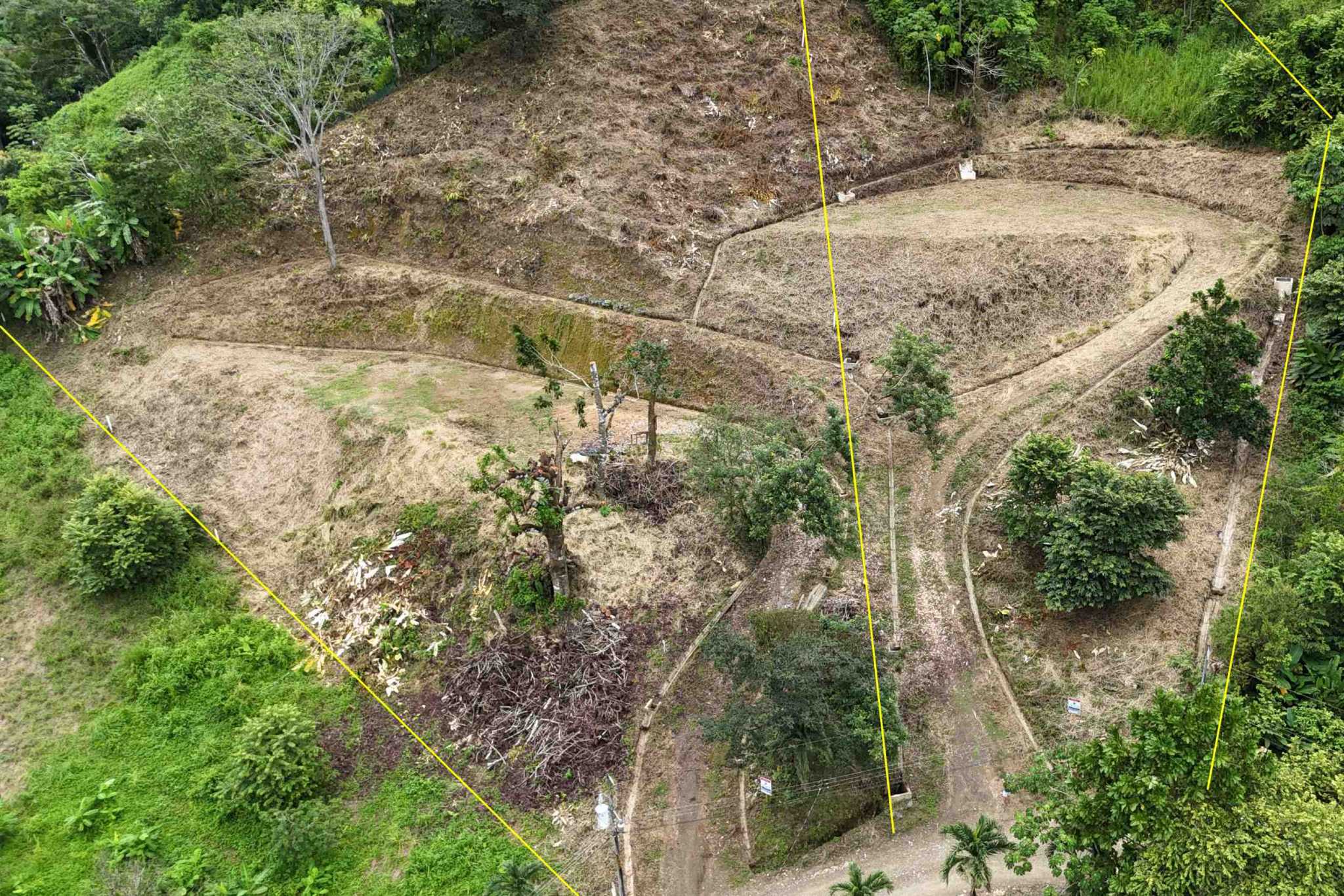 default Lot with Big Ocean Views and Legal Water, Internet & Easy Access in Ojochal Costa Rica