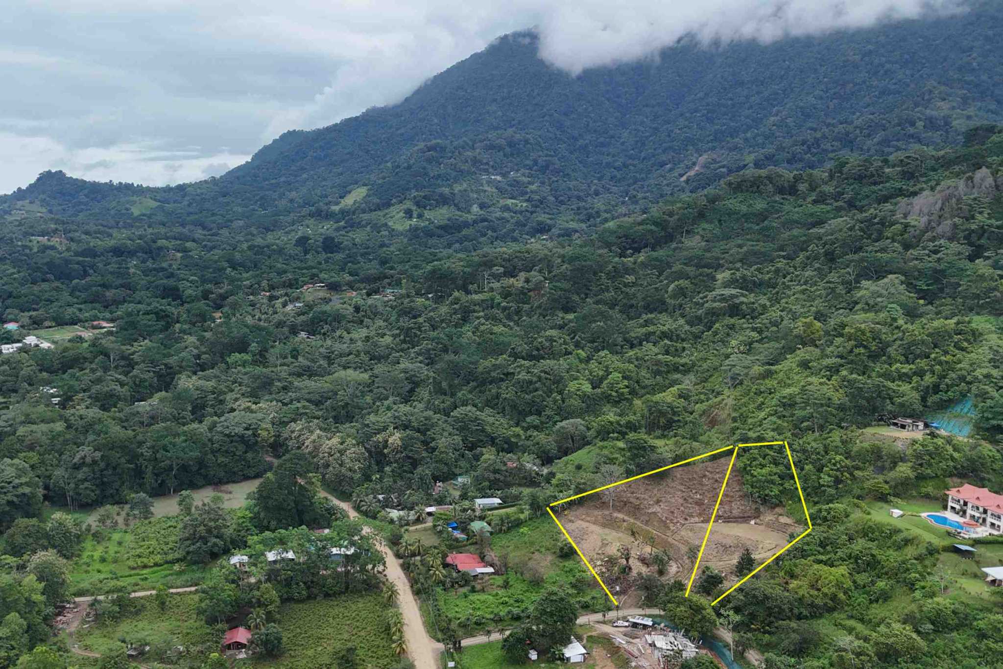 default Lot with Big Ocean Views and Legal Water, Internet & Easy Access in Ojochal Costa Rica
