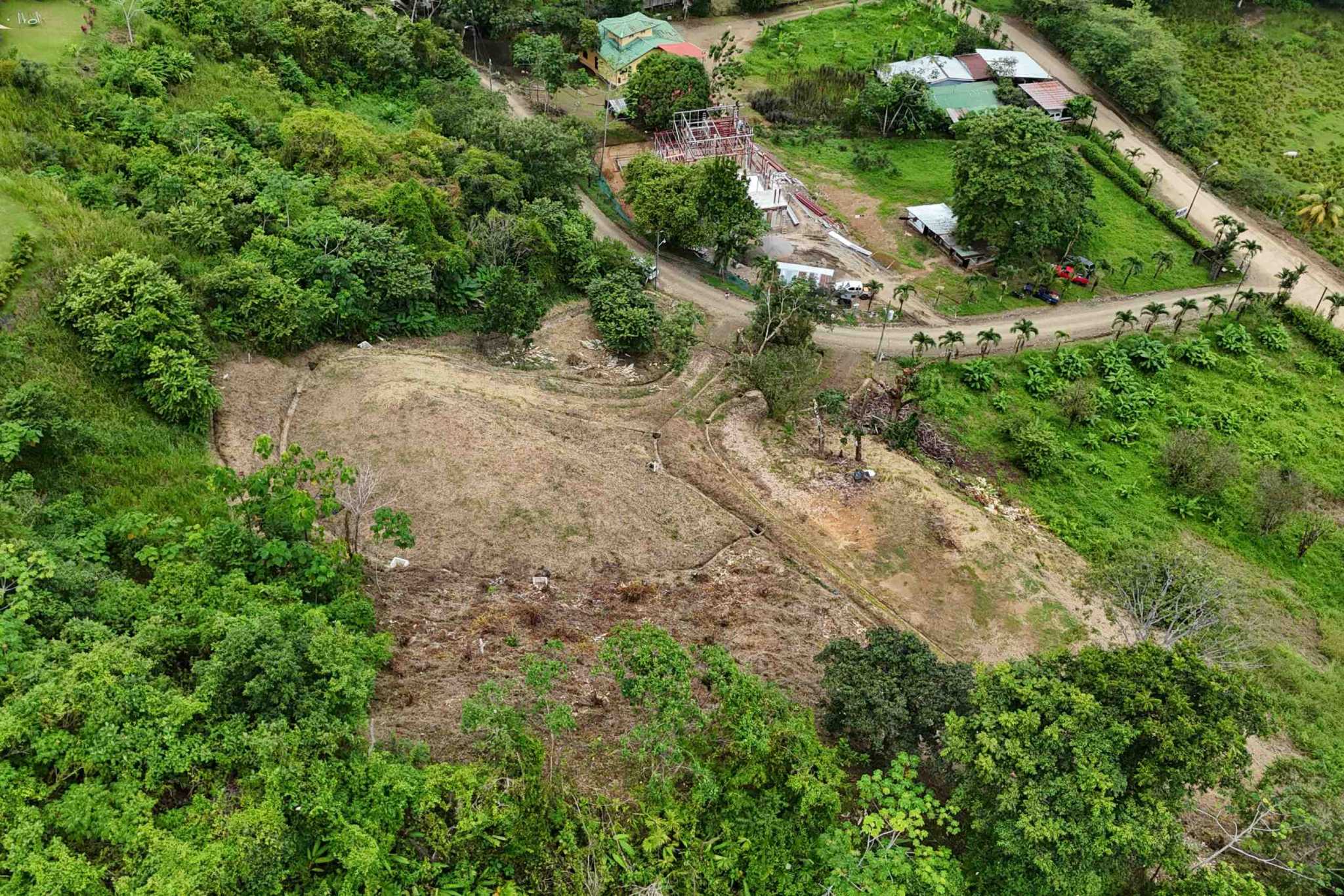 default Lot with Big Ocean Views and Legal Water, Internet & Easy Access in Ojochal Costa Rica