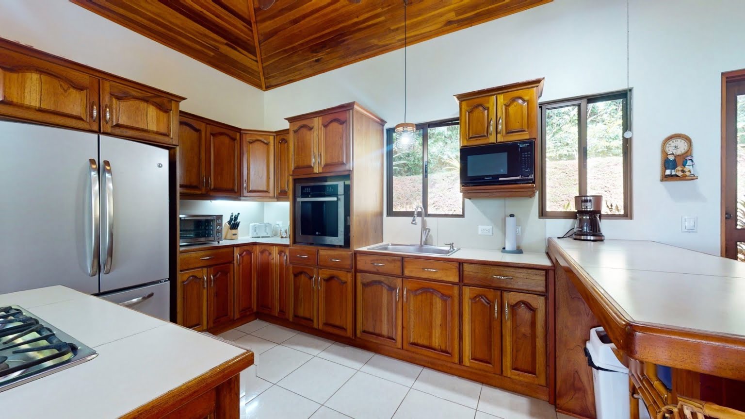 Comfy 2-Bedroom Ocean View Home with Pool on 8.5 Acres near Playa Ventanas in Ojochal Costa Rica