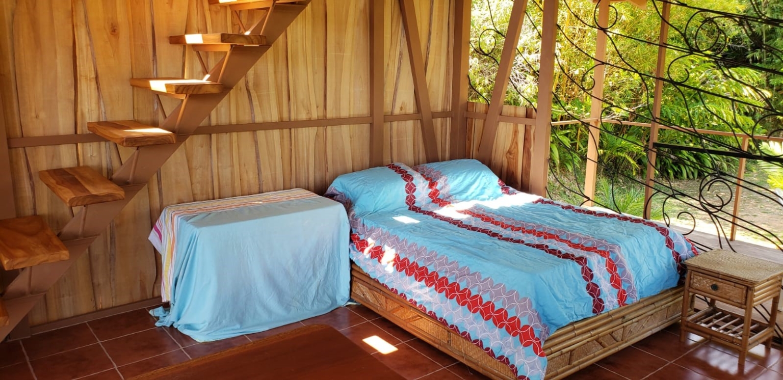 TR10 Cozy 1-Bedroom Open Home with Incredible Privacy & Simplicity on 2+ Acres in Tres Rios Costa Rica
