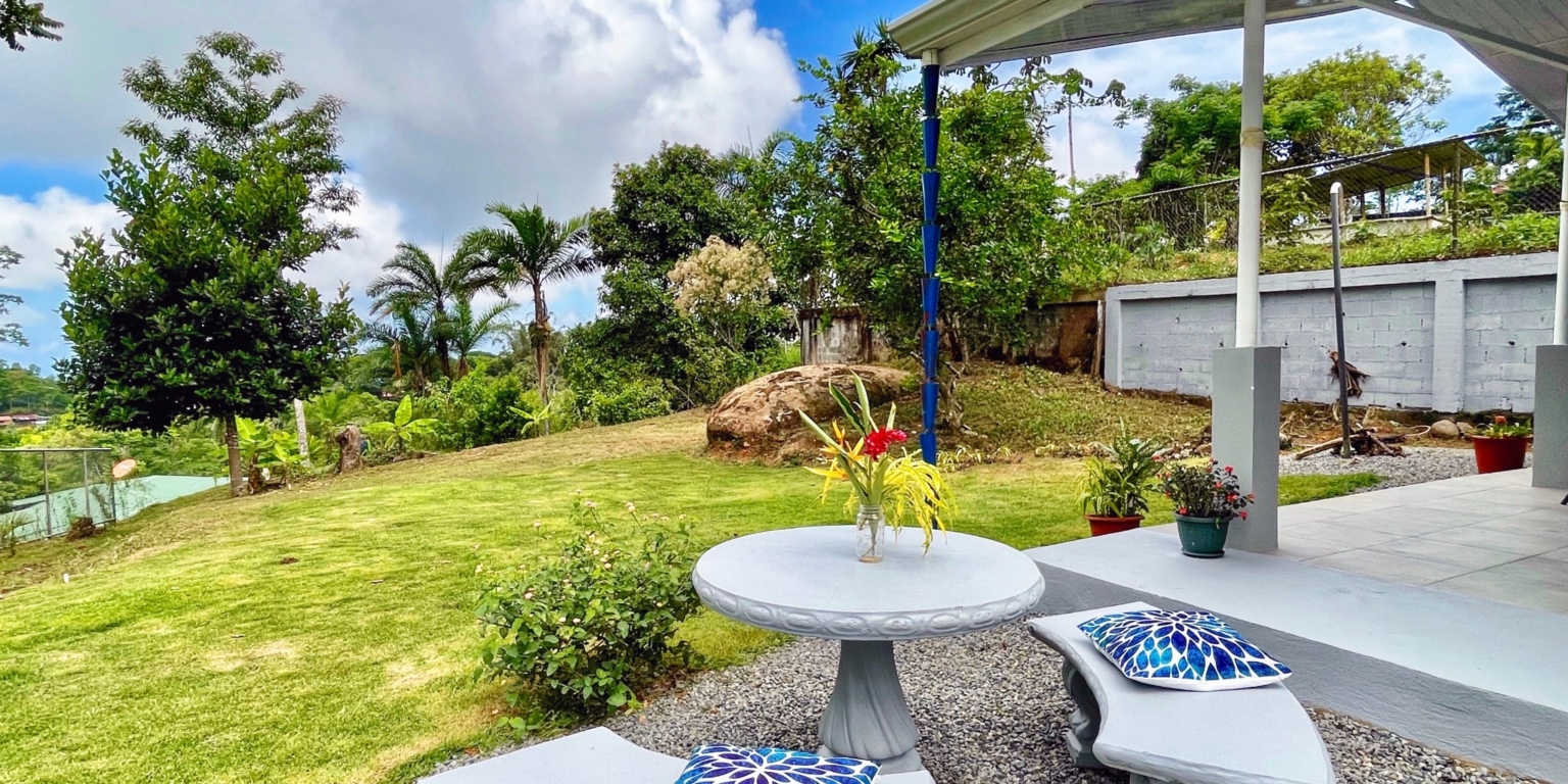 2 Renovated 2-Bedroom Home with Mountain Views & Small Ocean View, Easy Access with Commercial or Residential Usage Ready to Move in Tinamastes Costa Rica