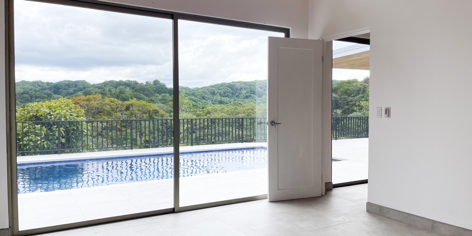 Brand New, Big Mountain View 3-Bedroom Home with Pool in Ojochal Costa Rica