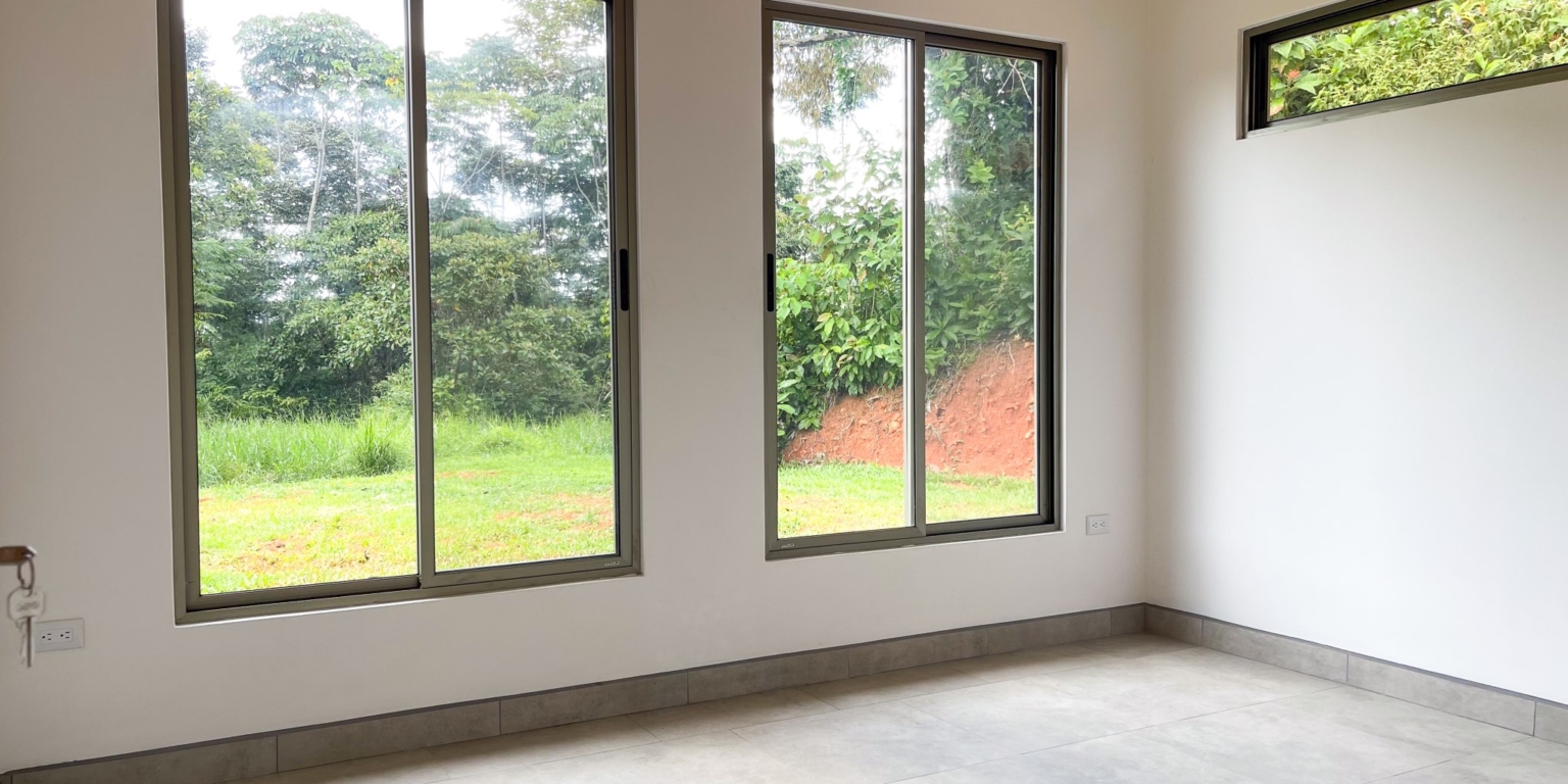 Brand New, Big Mountain View 3-Bedroom Home with Pool in Ojochal Costa Rica