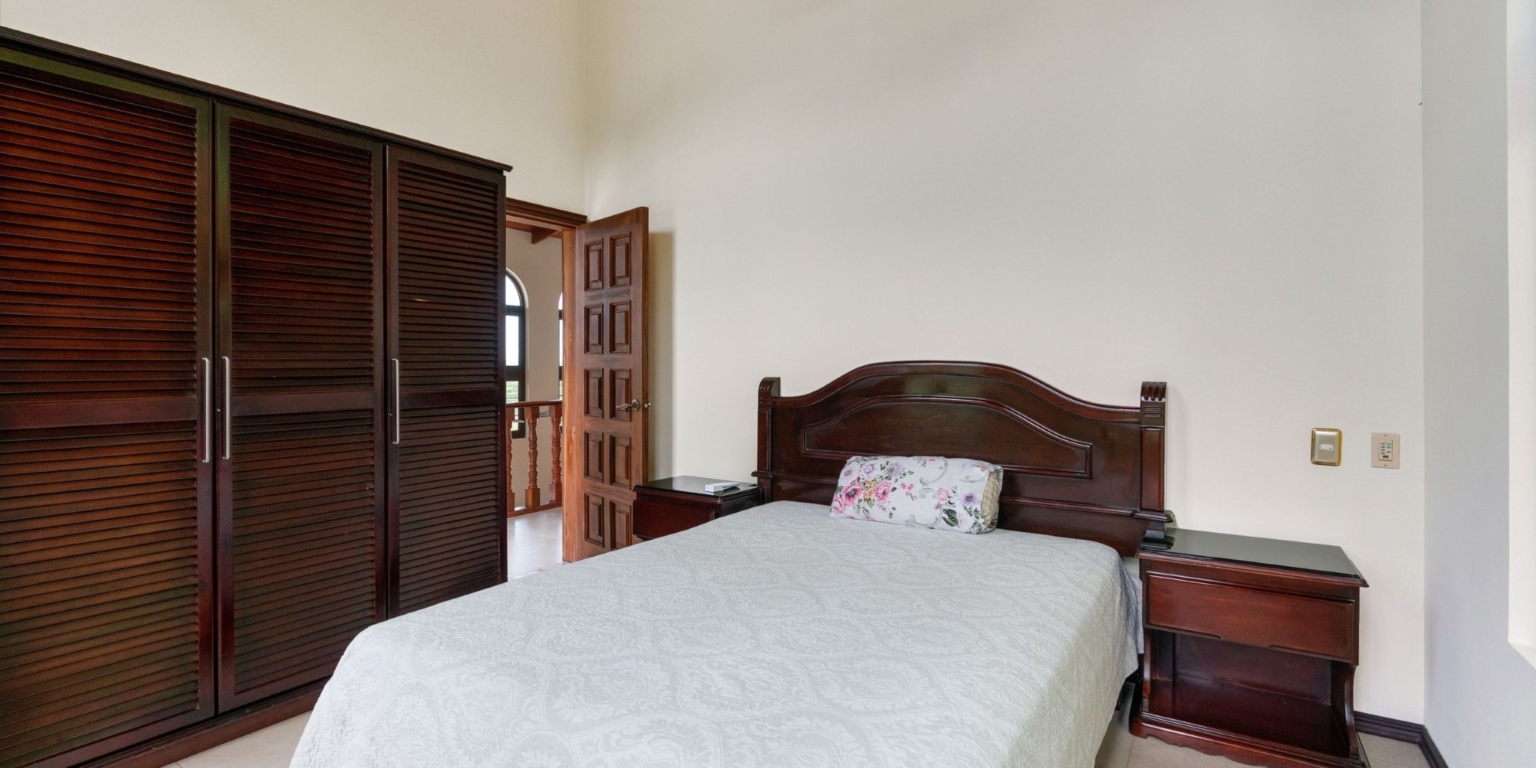 Ojochal Estate Home and Property_37 Fully Renovated Ocean-View Estate Home with Pool, Guesthouse & Caretaker Cottage with Waterfall in Phase 4 Ojochal Costa Rica