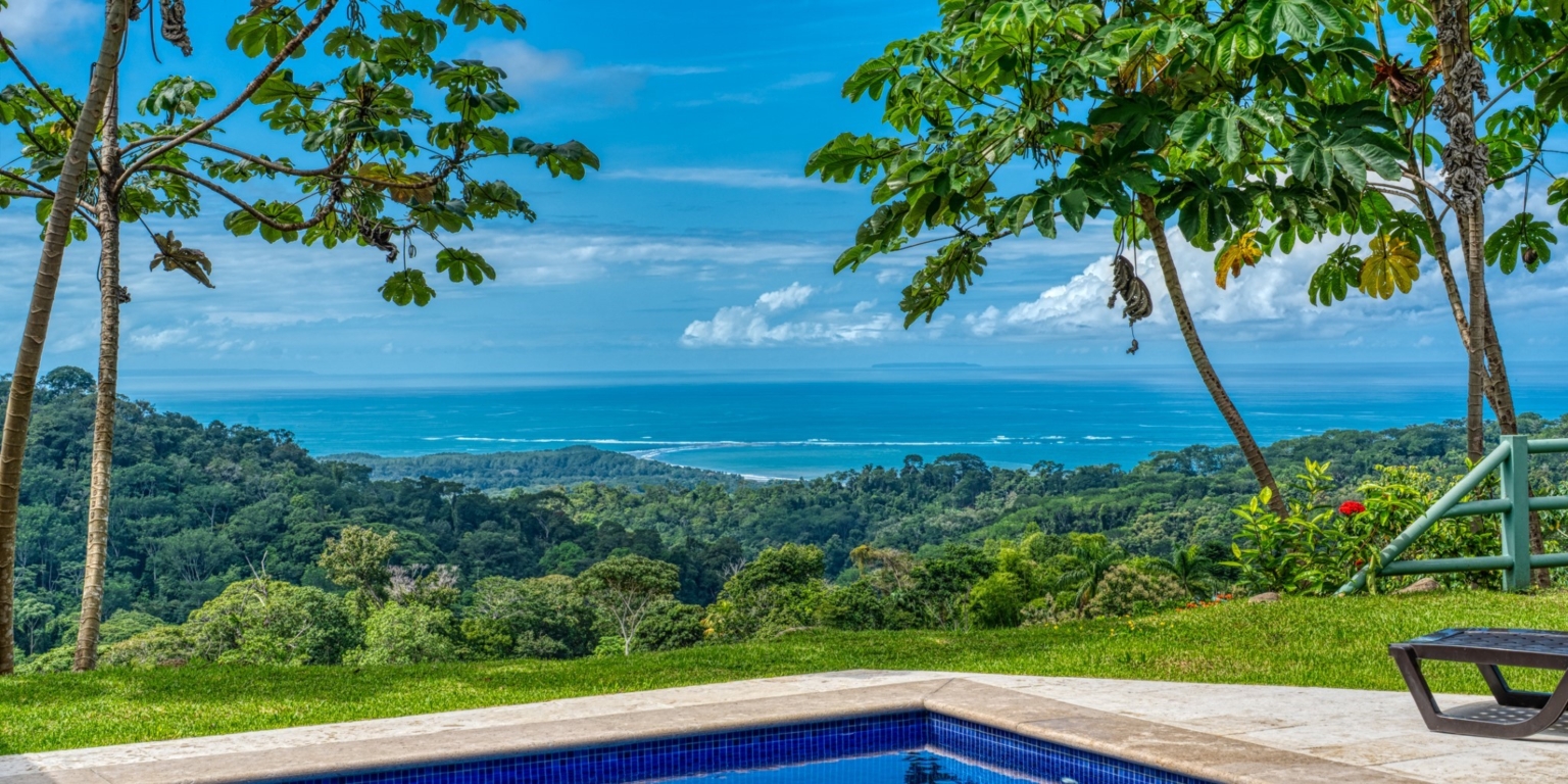 Home-38 Amazing Whale’s Tail & Ocean View 2-Bedroom Home with Perfect Tropical Living with Easy Access in Uvita Costa Rica