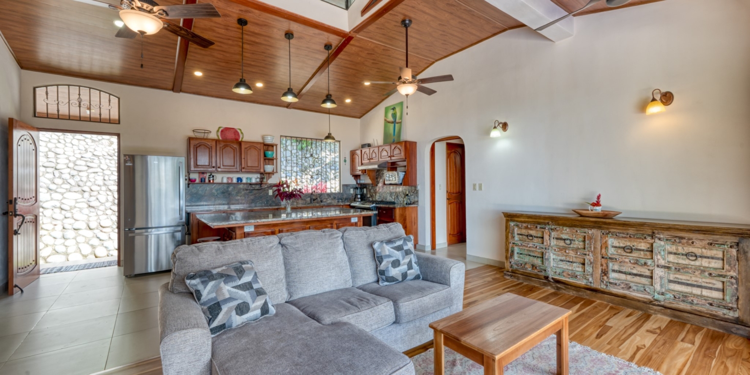 Home-26 Amazing Whale’s Tail & Ocean View 2-Bedroom Home with Perfect Tropical Living with Easy Access in Uvita Costa Rica