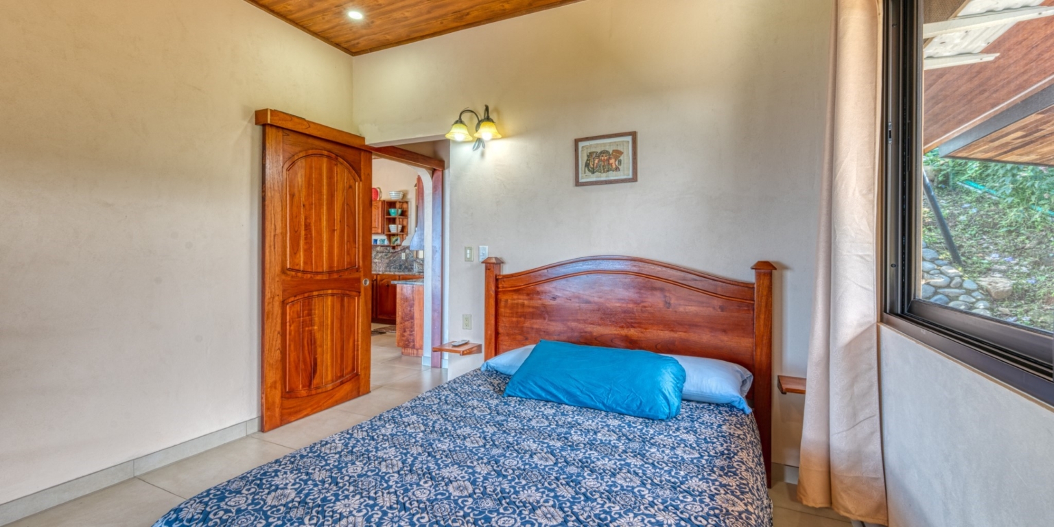 Home-19 Amazing Whale’s Tail & Ocean View 2-Bedroom Home with Perfect Tropical Living with Easy Access in Uvita Costa Rica