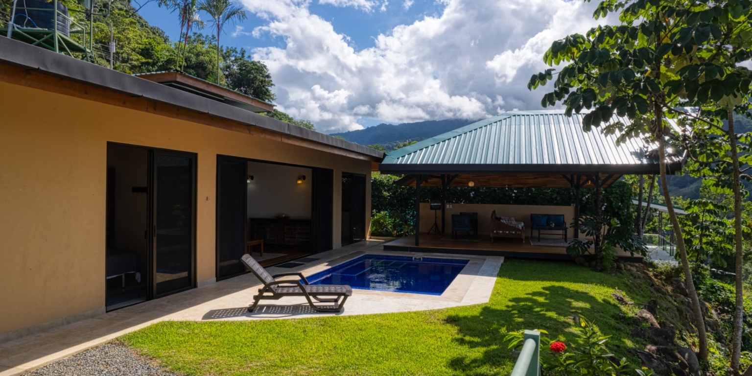 Home-5 Amazing Whale’s Tail & Ocean View 2-Bedroom Home with Perfect Tropical Living with Easy Access in Uvita Costa Rica