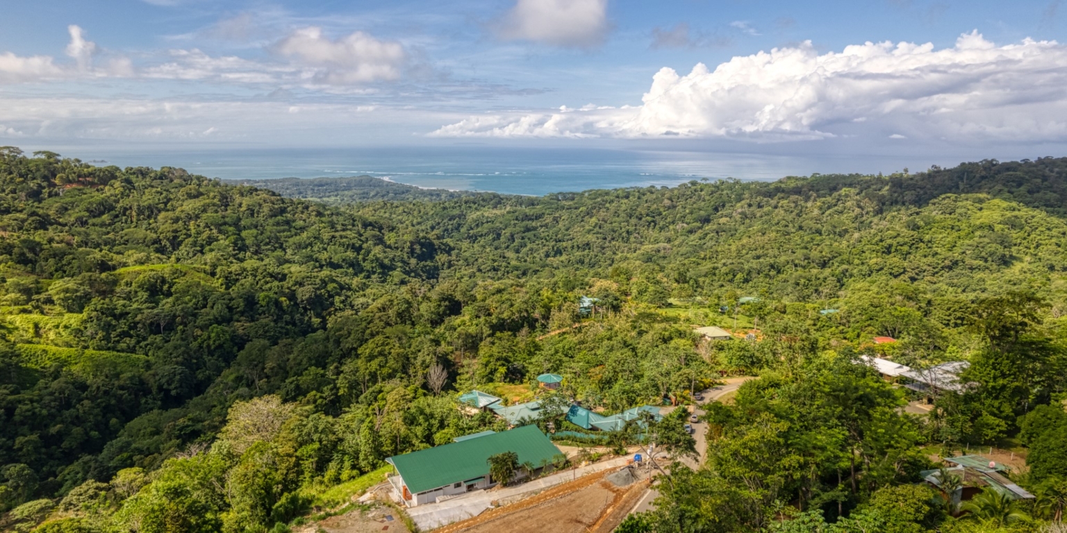 Home-3 Amazing Whale’s Tail & Ocean View 2-Bedroom Home with Perfect Tropical Living with Easy Access in Uvita Costa Rica