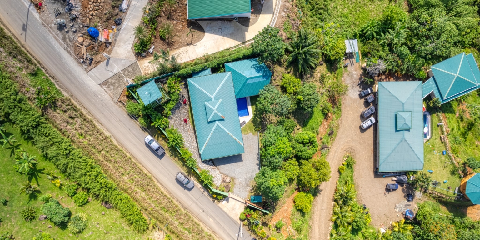 Home-2 Amazing Whale’s Tail & Ocean View 2-Bedroom Home with Perfect Tropical Living with Easy Access in Uvita Costa Rica