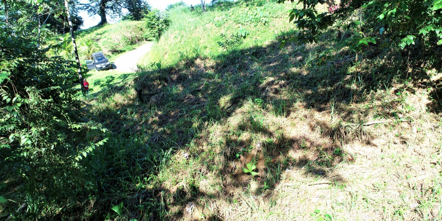 1 (8) The Largest Ready to Build Residential Lot in the Beautiful Gated Community of Turistico Tortuga Phase 6 in Ojochal Costa Rica