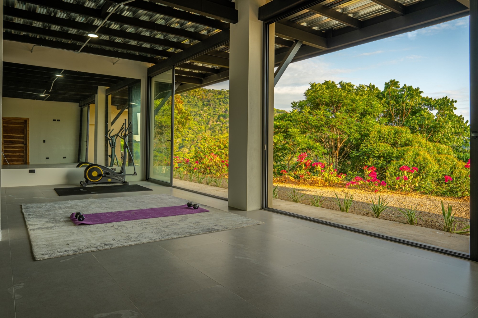 DSC06268-HDR Amazing Brand New Whale’s Tail & Ocean View 3-Bedroom Home in San Josesito above Uvita Costa Rica