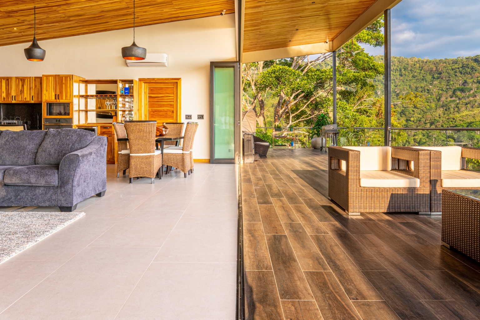 DSC06292-HDR Amazing Brand New Whale’s Tail & Ocean View 3-Bedroom Home in San Josesito above Uvita Costa Rica