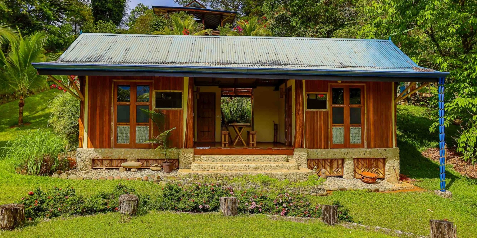 One of a Kind Mountain view Retreat Center with Mature Trees Immersed in Nature in Platanillo above Dominical Costa Rica One of a Kind Mountain view Retreat Center with Mature Trees Immersed in Nature in Platanillo above Dominical Costa Rica