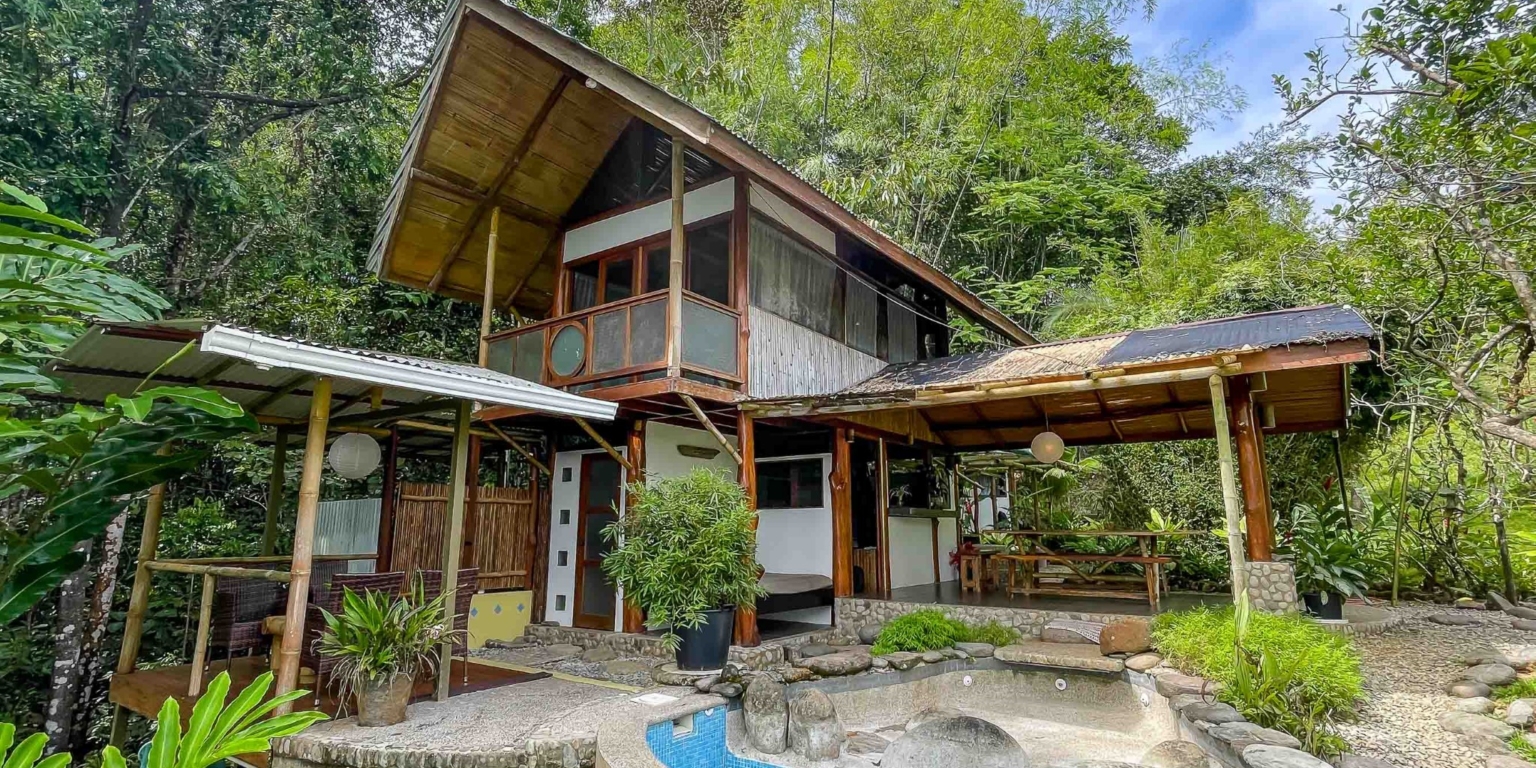 One of a Kind Mountain view Retreat Center with Mature Trees Immersed in Nature in Platanillo above Dominical Costa Rica One of a Kind Mountain view Retreat Center with Mature Trees Immersed in Nature in Platanillo above Dominical Costa Rica