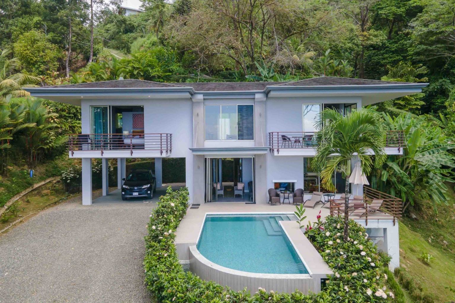 blue-chip-ocean-views-pinuela-maravilla-7 Spacious 3-Bedroom Home Plus Guesthouse & Big Ocean Views above Pinuelas Beach near Ojochal Costa Rica