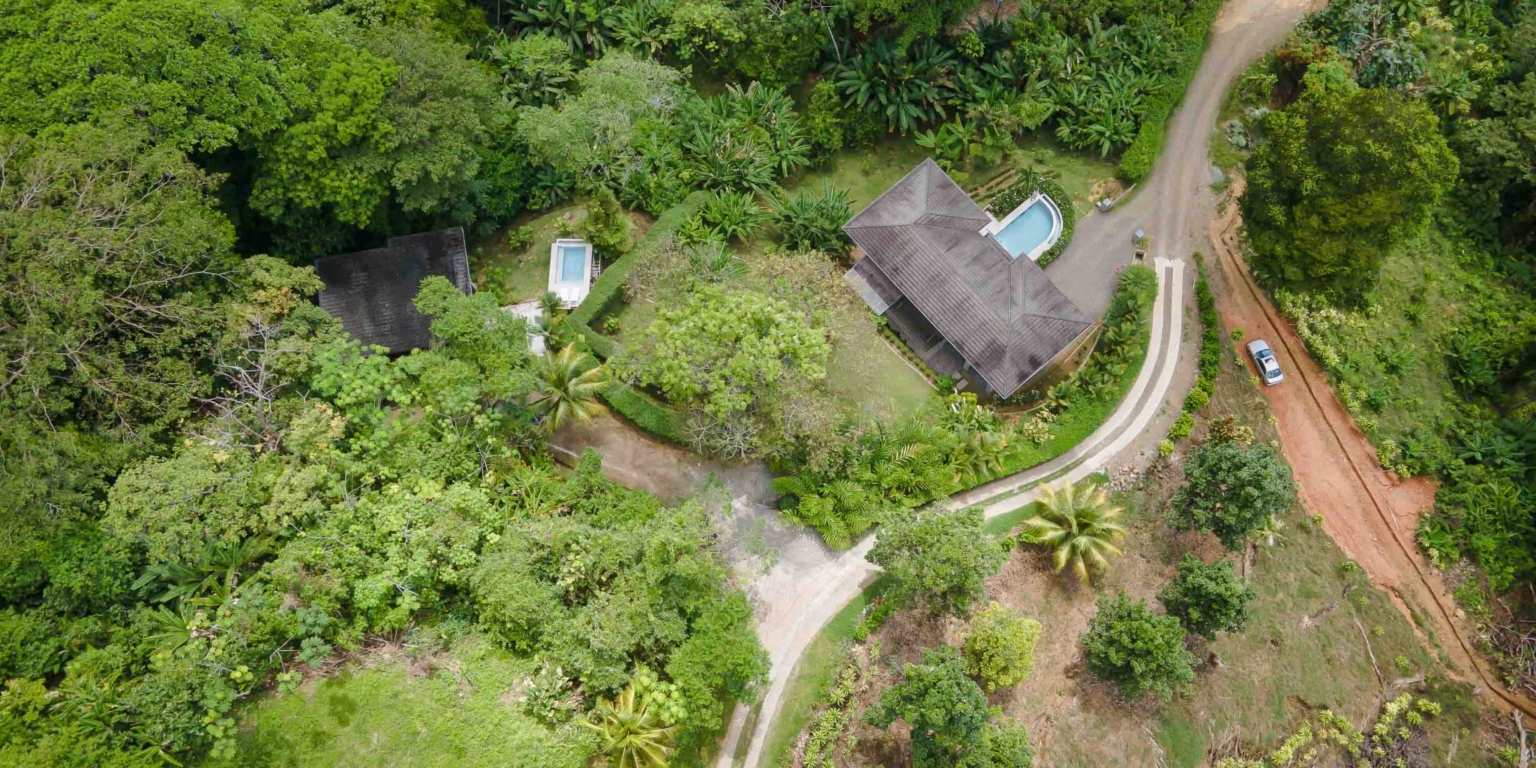 blue-chip-ocean-views-pinuela-maravilla-5 Spacious 3-Bedroom Home Plus Guesthouse & Big Ocean Views above Pinuelas Beach near Ojochal Costa Rica