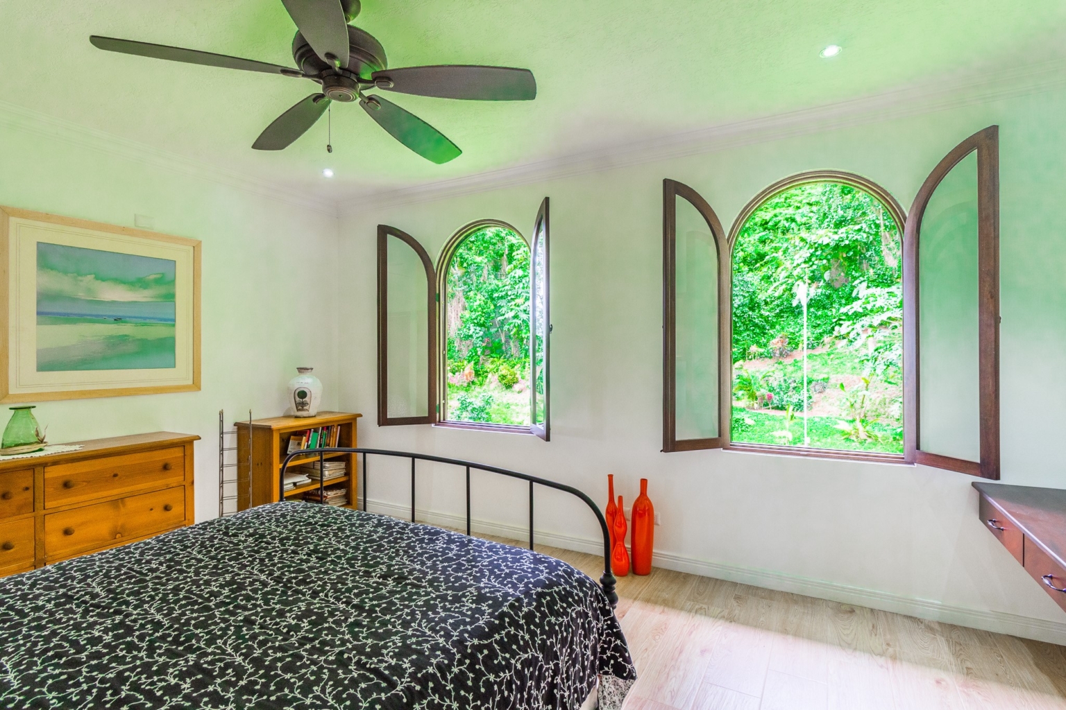 Spacious & Beautiful 3-Bedroom Ocean View Home on 3.5 Acres in a Gated Community in Platanillo above Dominical Costa Rica Spacious & Beautiful 3-Bedroom Ocean View Home on 3.5 Acres in a Gated Community in Platanillo above Dominical Costa Rica