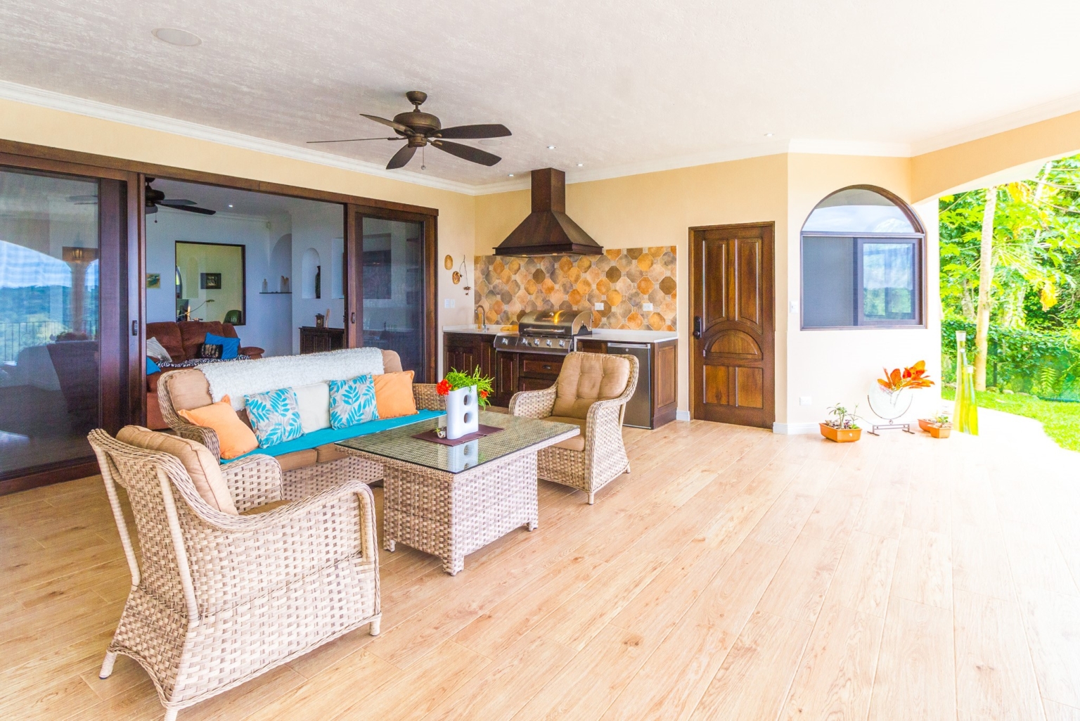 Spacious & Beautiful 3-Bedroom Ocean View Home on 3.5 Acres in a Gated Community in Platanillo above Dominical Costa Rica Spacious & Beautiful 3-Bedroom Ocean View Home on 3.5 Acres in a Gated Community in Platanillo above Dominical Costa Rica