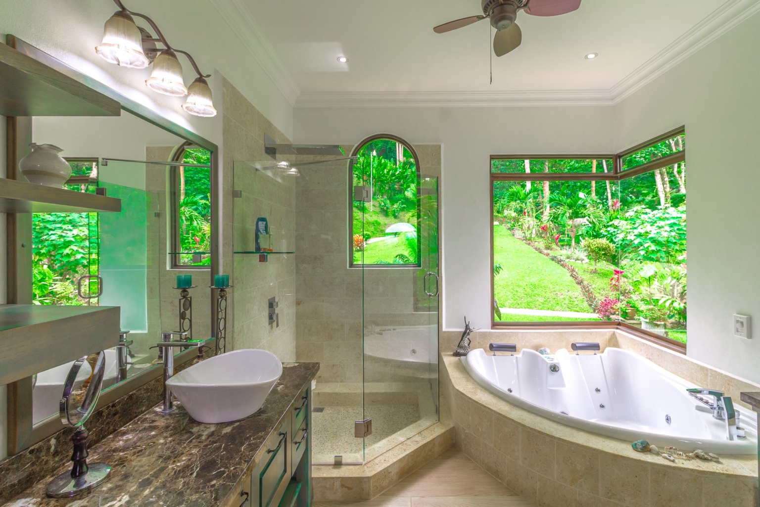 Spacious & Beautiful 3-Bedroom Ocean View Home on 3.5 Acres in a Gated Community in Platanillo above Dominical Costa Rica Spacious & Beautiful 3-Bedroom Ocean View Home on 3.5 Acres in a Gated Community in Platanillo above Dominical Costa Rica