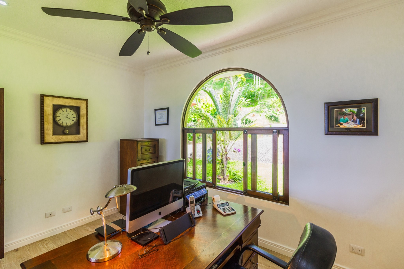 Spacious & Beautiful 3-Bedroom Ocean View Home on 3.5 Acres in a Gated Community in Platanillo above Dominical Costa Rica Spacious & Beautiful 3-Bedroom Ocean View Home on 3.5 Acres in a Gated Community in Platanillo above Dominical Costa Rica