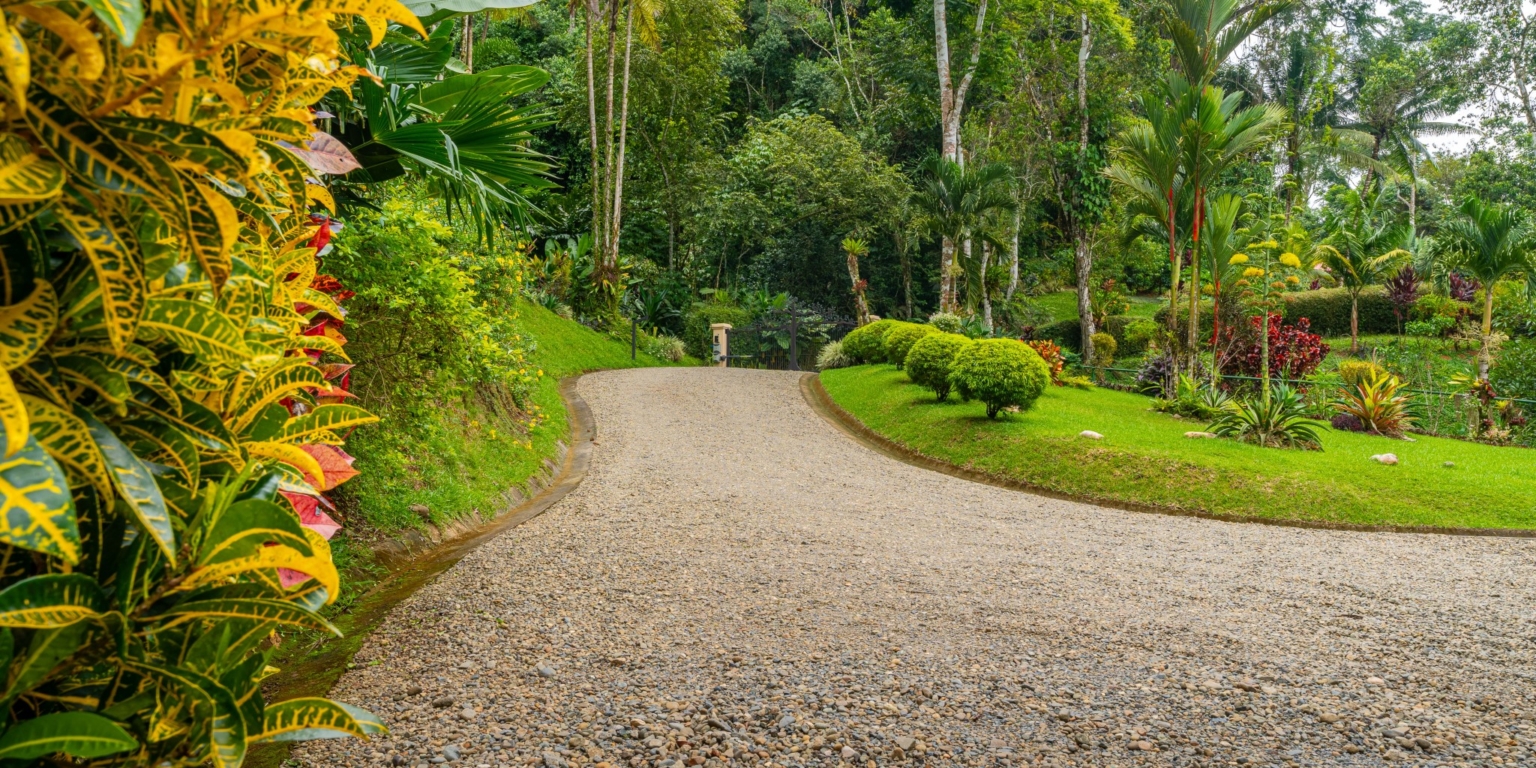 Spacious & Beautiful 3-Bedroom Ocean View Home on 3.5 Acres in a Gated Community in Platanillo above Dominical Costa Rica Spacious & Beautiful 3-Bedroom Ocean View Home on 3.5 Acres in a Gated Community in Platanillo above Dominical Costa Rica