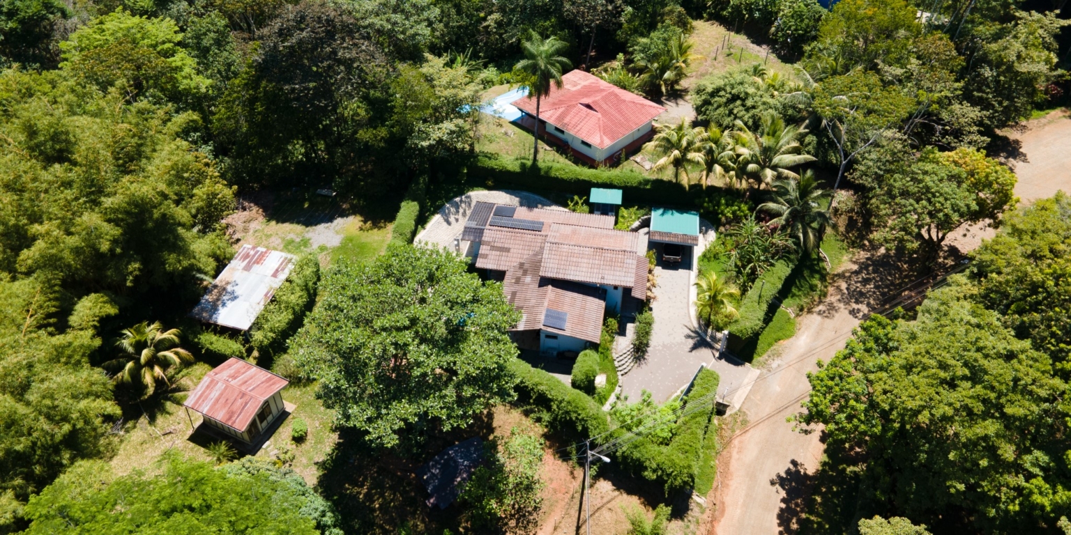 Tropical Paradise 3-Bedroom Home Oasis In Ojochal Costa Rica