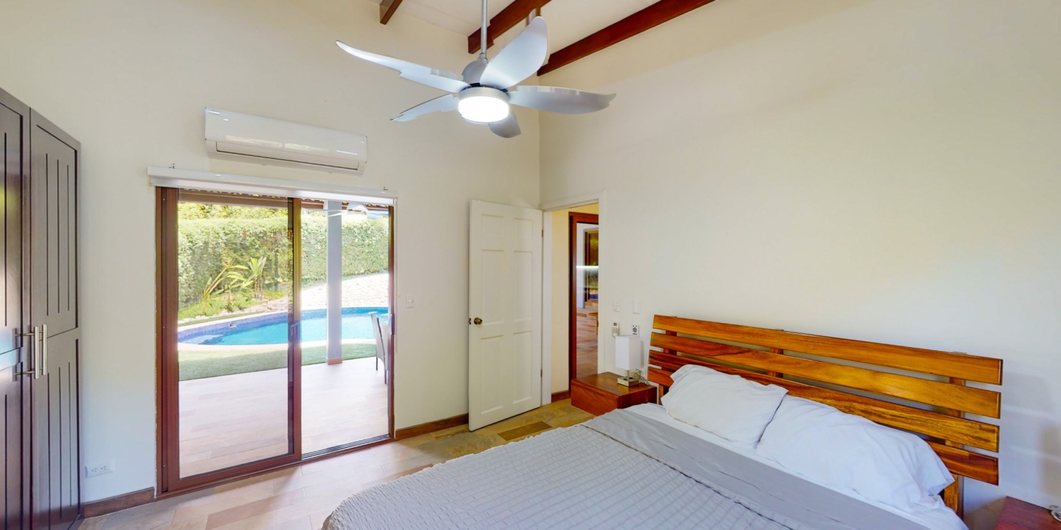 Tropical Paradise 3-Bedroom Home Oasis In Ojochal Costa Rica