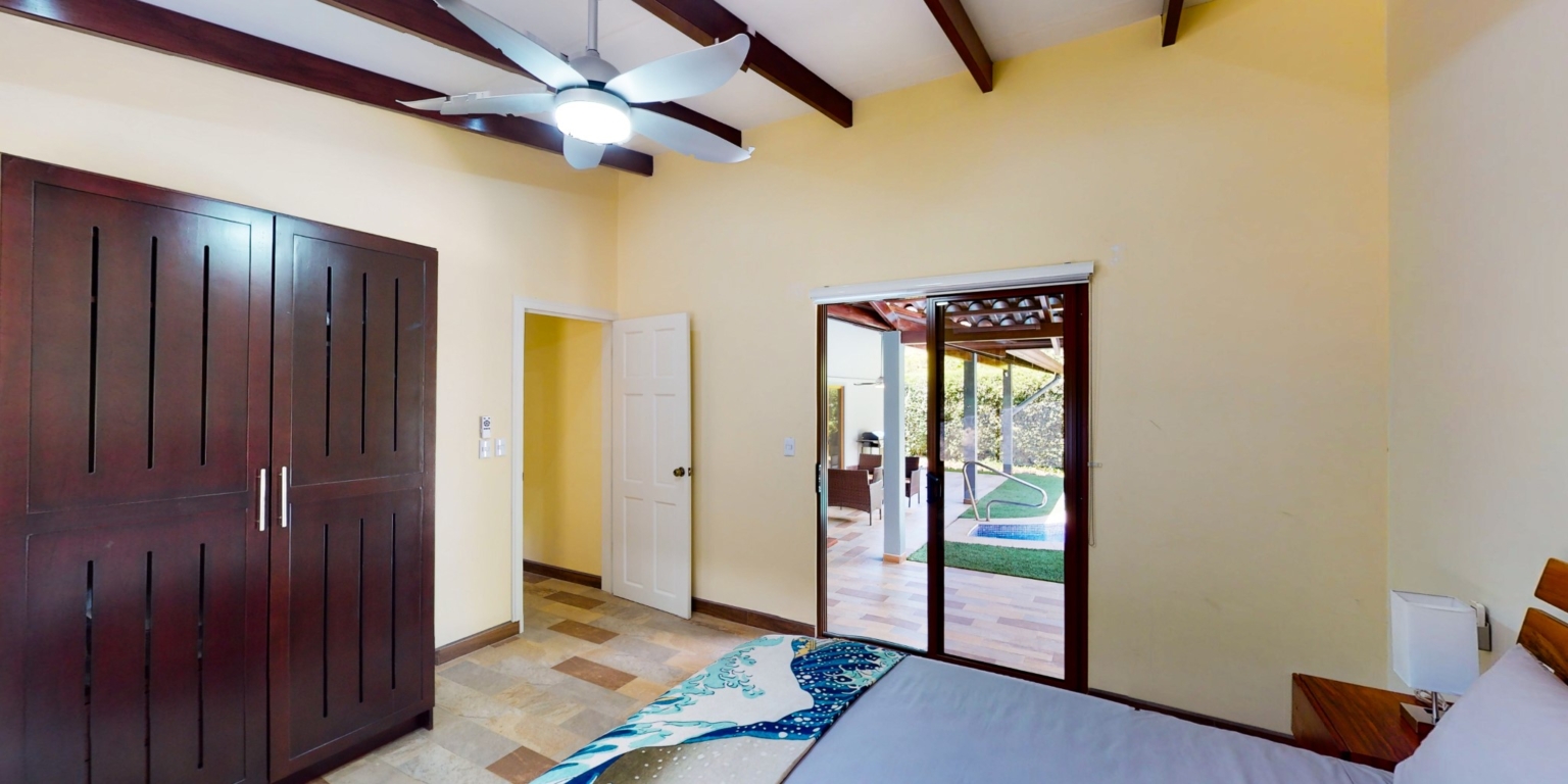 Tropical Paradise 3-Bedroom Home Oasis In Ojochal Costa Rica