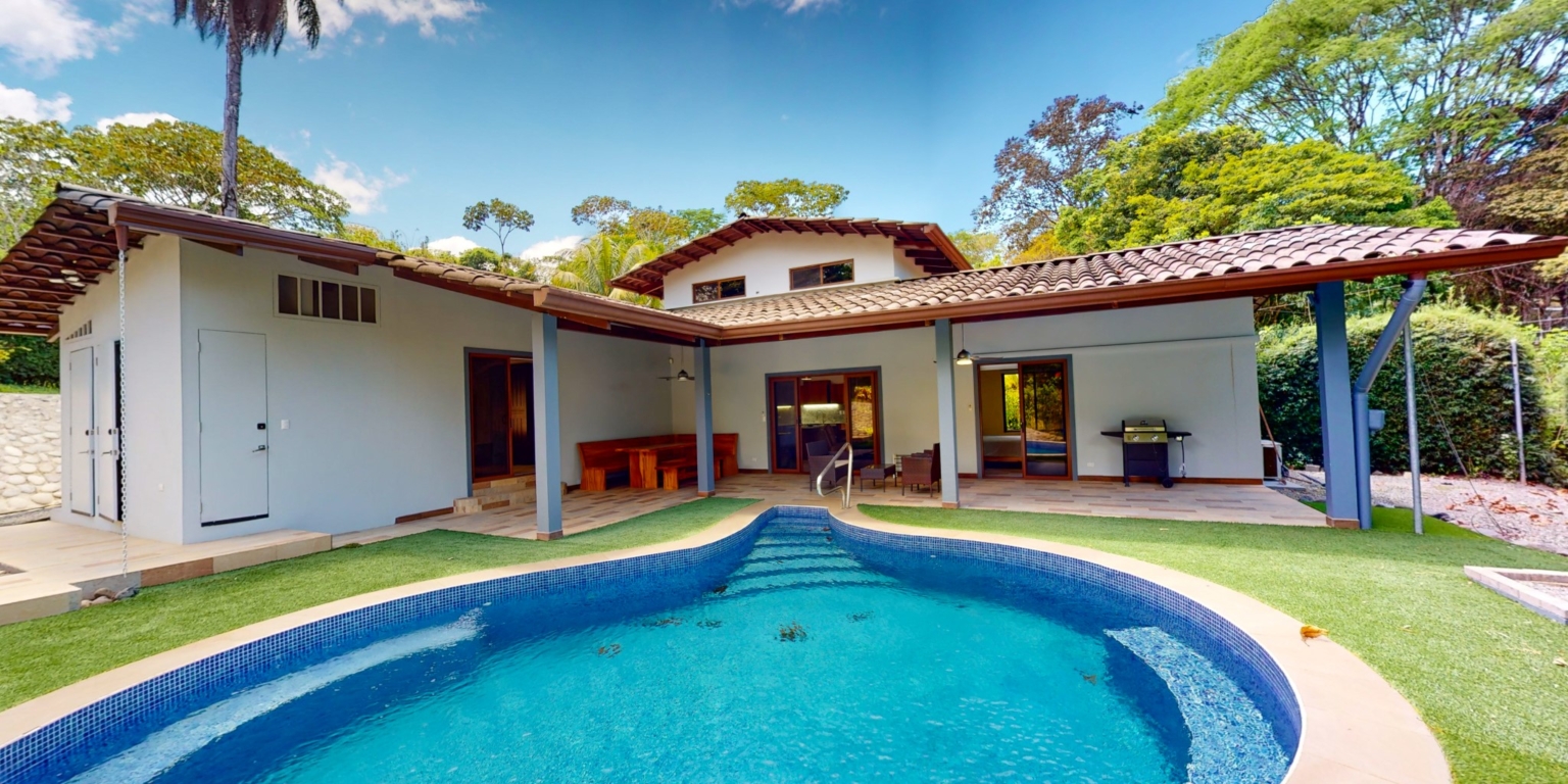 Tropical Paradise 3-Bedroom Home Oasis In Ojochal Costa Rica