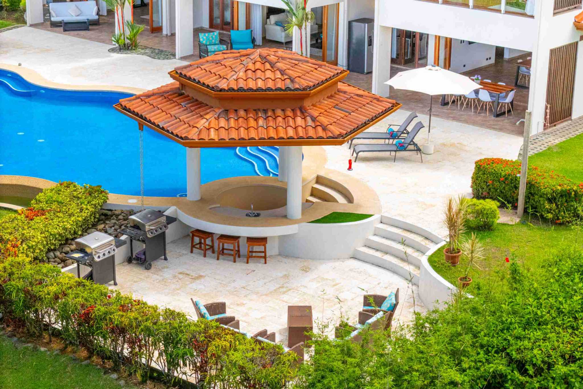 default Endless Ocean Views, Resort Size Pool, with Mother-in-Law Suite in a 6-Bedroom Home in Ojochal Costa Rica