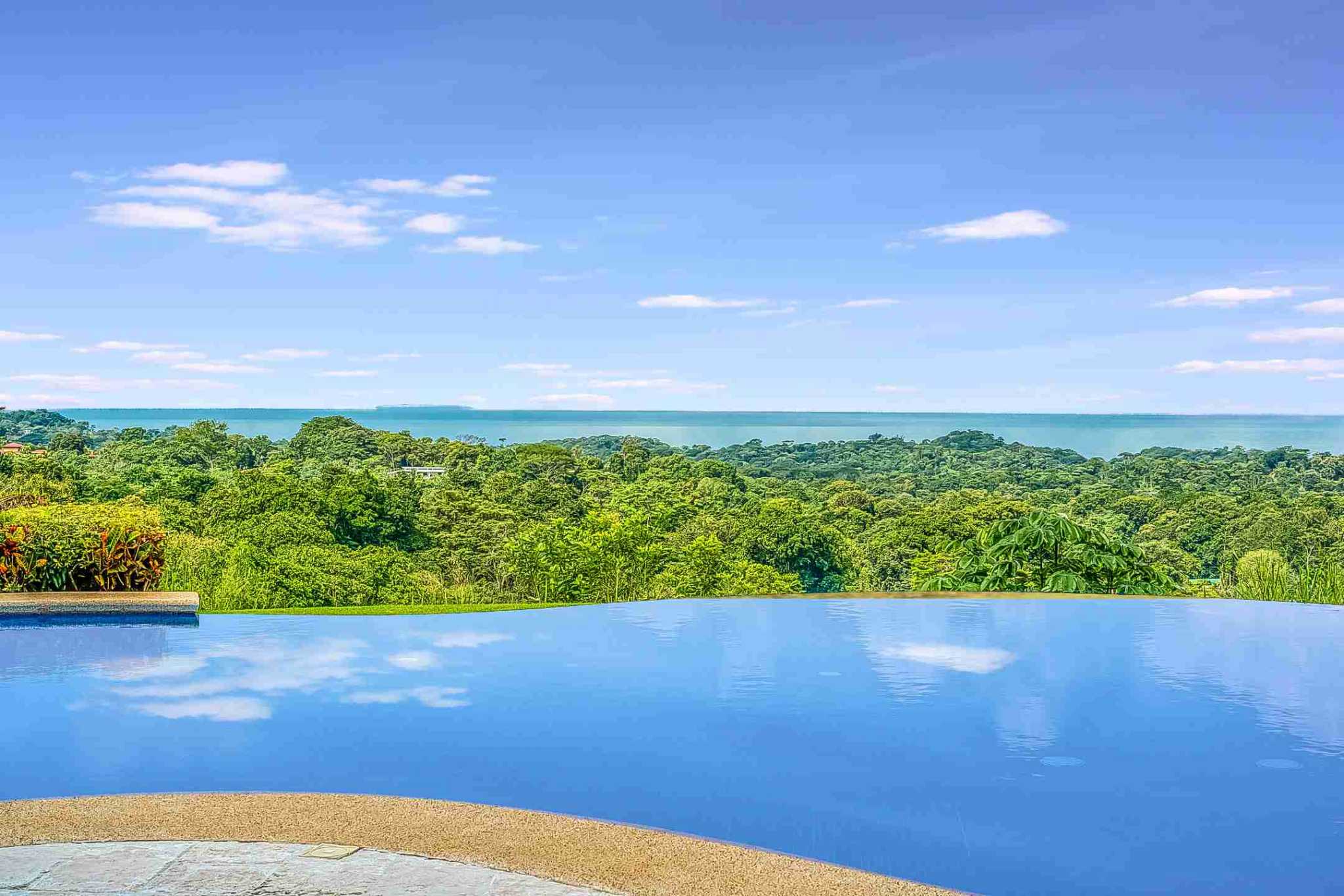 15013-triplexojochal- (2) Endless Ocean Views, Resort Size Pool, with Mother-in-Law Suite in a 6-Bedroom Home in Ojochal Costa Rica