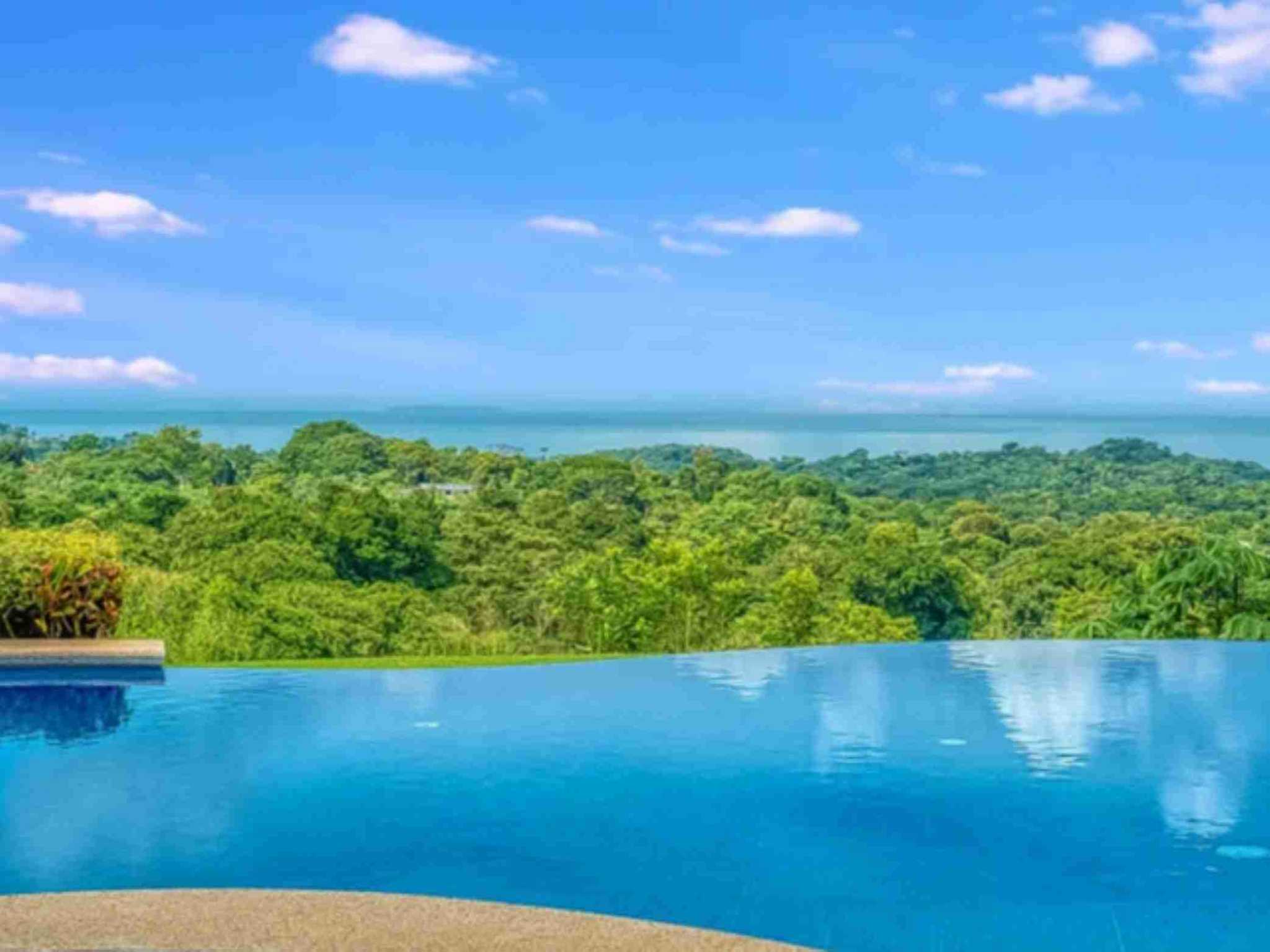15013-triplexojochal- (5) Endless Ocean Views, Resort Size Pool, with Mother-in-Law Suite in a 6-Bedroom Home in Ojochal Costa Rica
