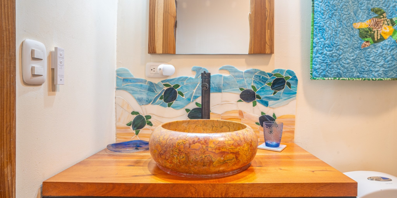 Beautiful 2-Bedroom Wood Home with Acre of Land & Very Private in Finca Maranon in Ojochal Costa Rica Beautiful 2-Bedroom Wood Home with Acre of Land & Very Private in Finca Maranon in Ojochal Costa Rica