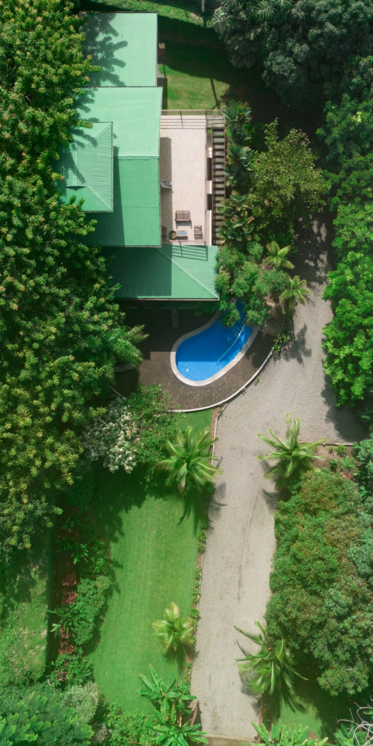 Tranquil Tropical 5 Bedroom Home Walking Distance to Beach in Dominical Costa Rica Tranquil Tropical 5 Bedroom Home Walking Distance to Beach in Dominical Costa Rica