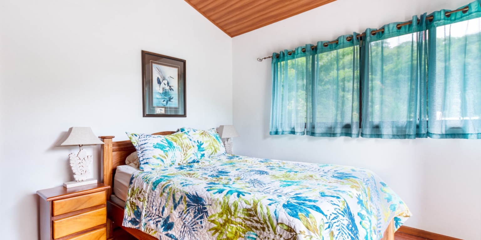 Tranquil Tropical 5 Bedroom Home Walking Distance to Beach in Dominical Costa Rica Tranquil Tropical 5 Bedroom Home Walking Distance to Beach in Dominical Costa Rica