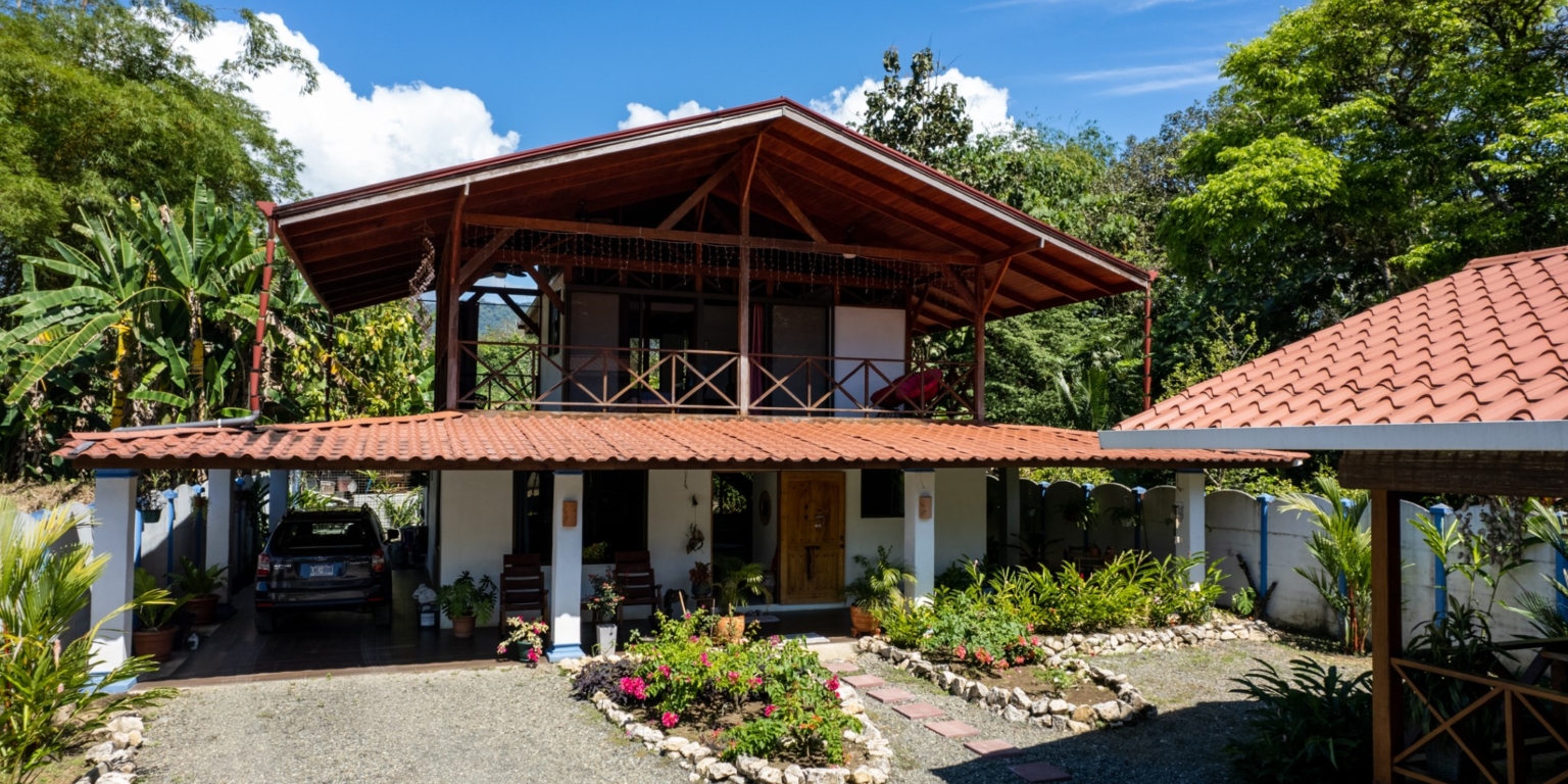 Sabor-25 House, Villas and Restaurant in a Great Walk-to-Beach Location at Incredible National Park Beach in Uvita Costa Rica