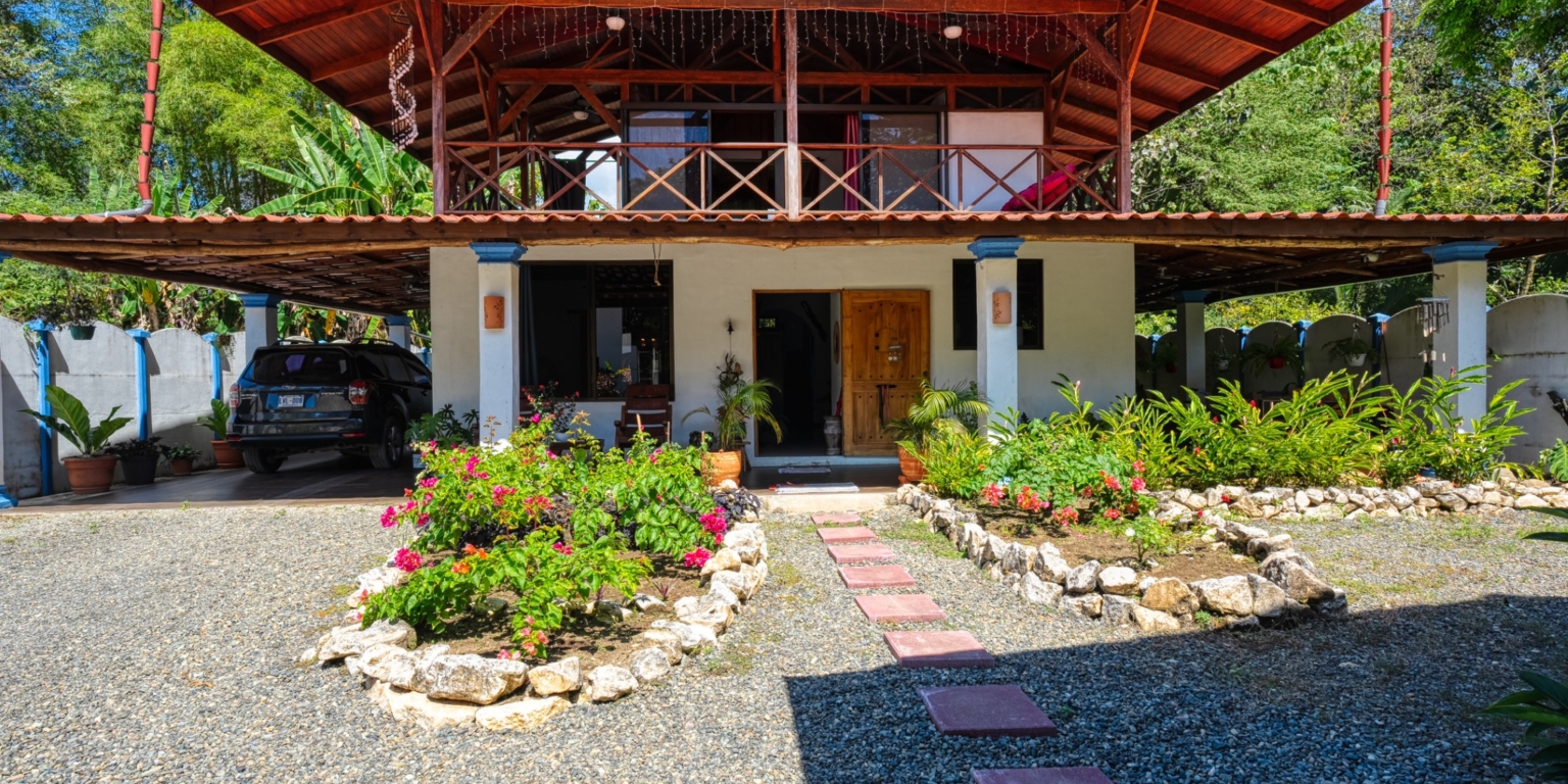Sabor-41 House, Villas and Restaurant in a Great Walk-to-Beach Location at Incredible National Park Beach in Uvita Costa Rica
