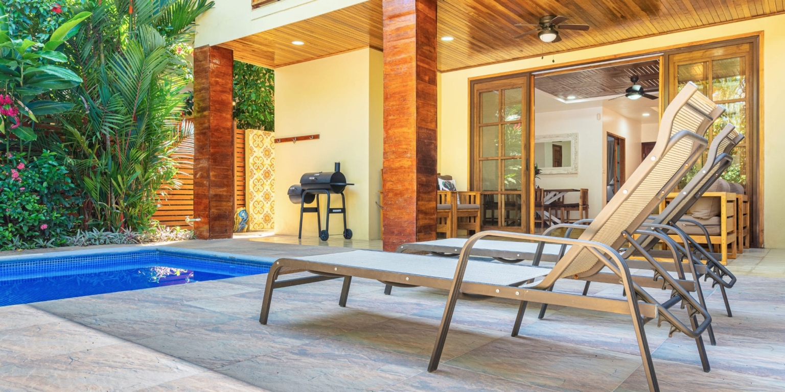 Villa Westy-010 Newly-Renovated 3-Bedroom Villa Just Steps to the Beach & Town in Dominical Costa Rica