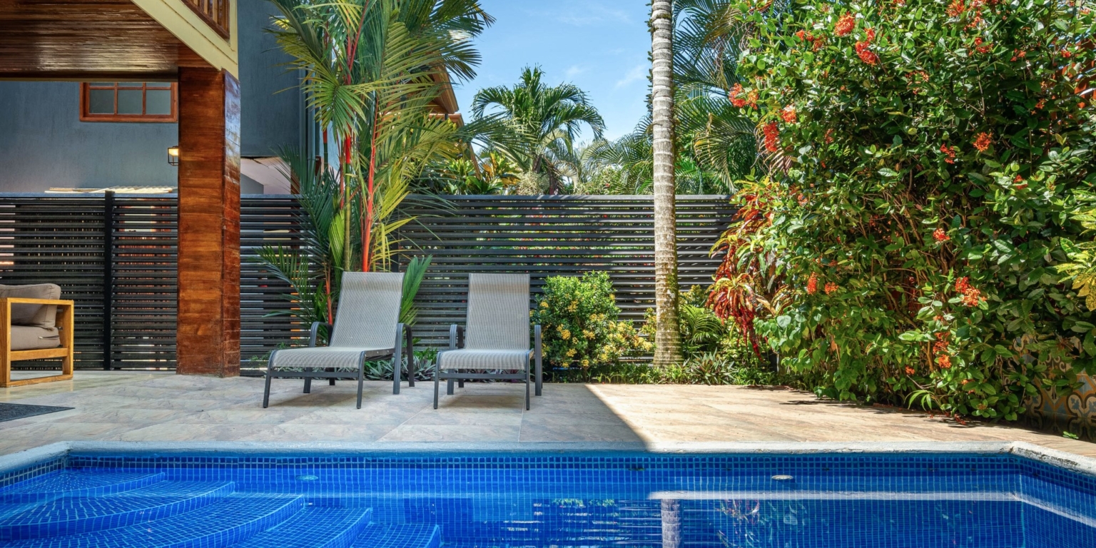 Villa Westy-013 Newly-Renovated 3-Bedroom Villa Just Steps to the Beach & Town in Dominical Costa Rica