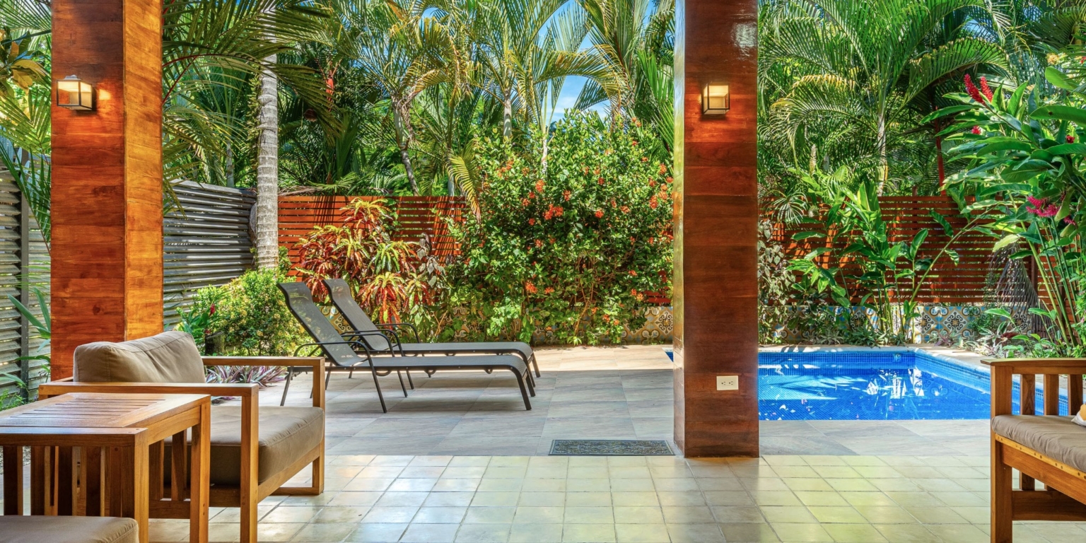 Villa Westy-017 Newly-Renovated 3-Bedroom Villa Just Steps to the Beach & Town in Dominical Costa Rica