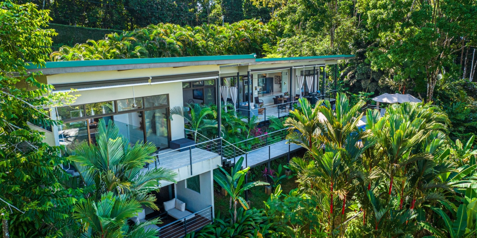 Luxurious 4-Bedroom Villa with Natural Surroundings, Unique Island Ocean Views & Rental History in Bahia Ballena near Ojochal & Uvita Costa Rica