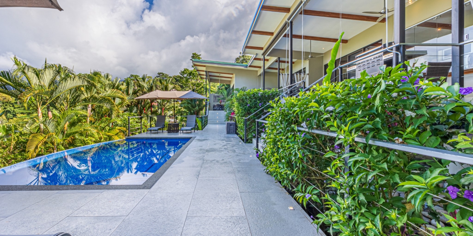 Luxurious 4-Bedroom Villa with Natural Surroundings, Unique Island Ocean Views & Rental History in Bahia Ballena near Ojochal & Uvita Costa Rica