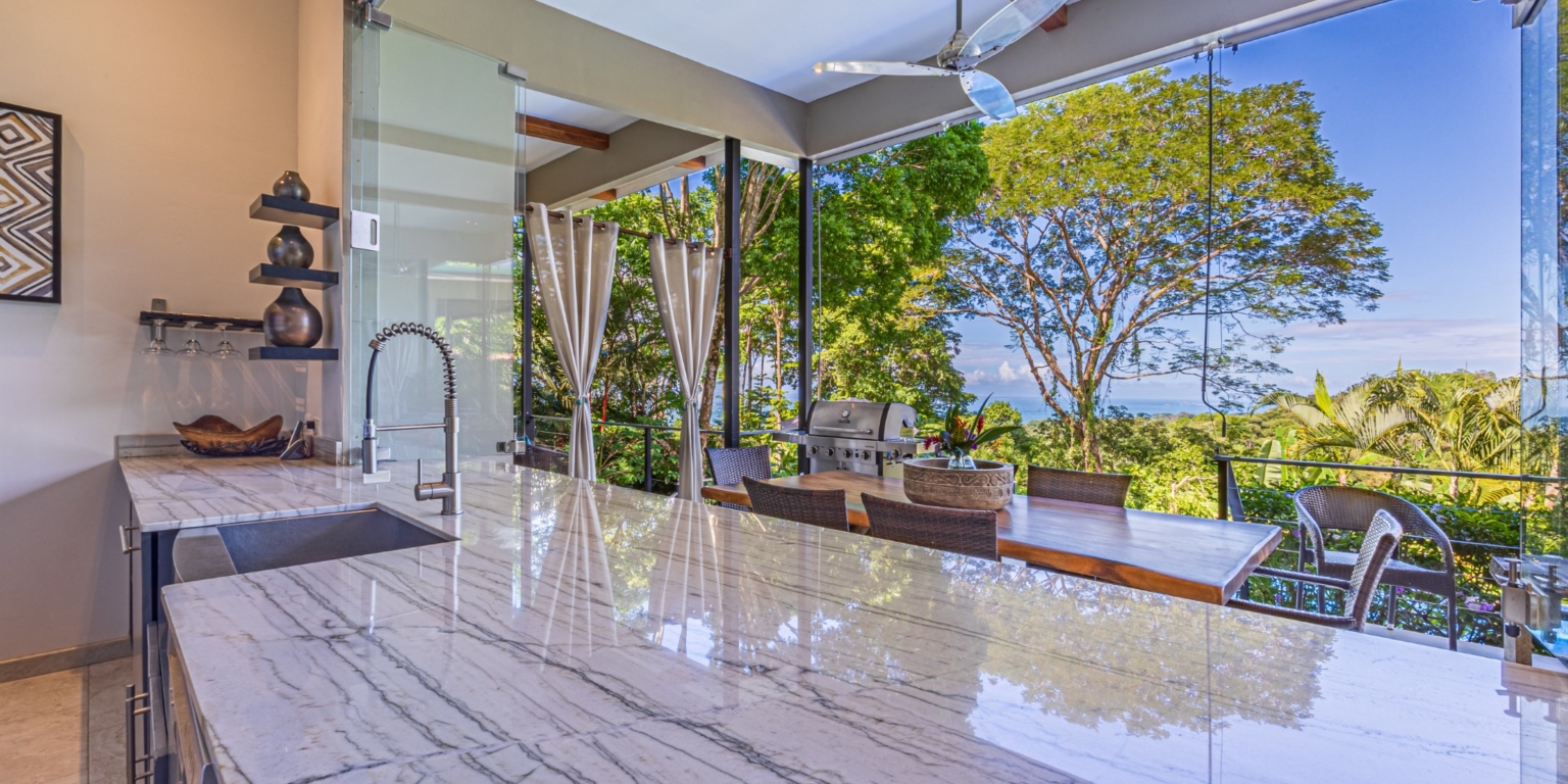 Luxurious 4-Bedroom Villa with Natural Surroundings, Unique Island Ocean Views & Rental History in Bahia Ballena near Ojochal & Uvita Costa Rica