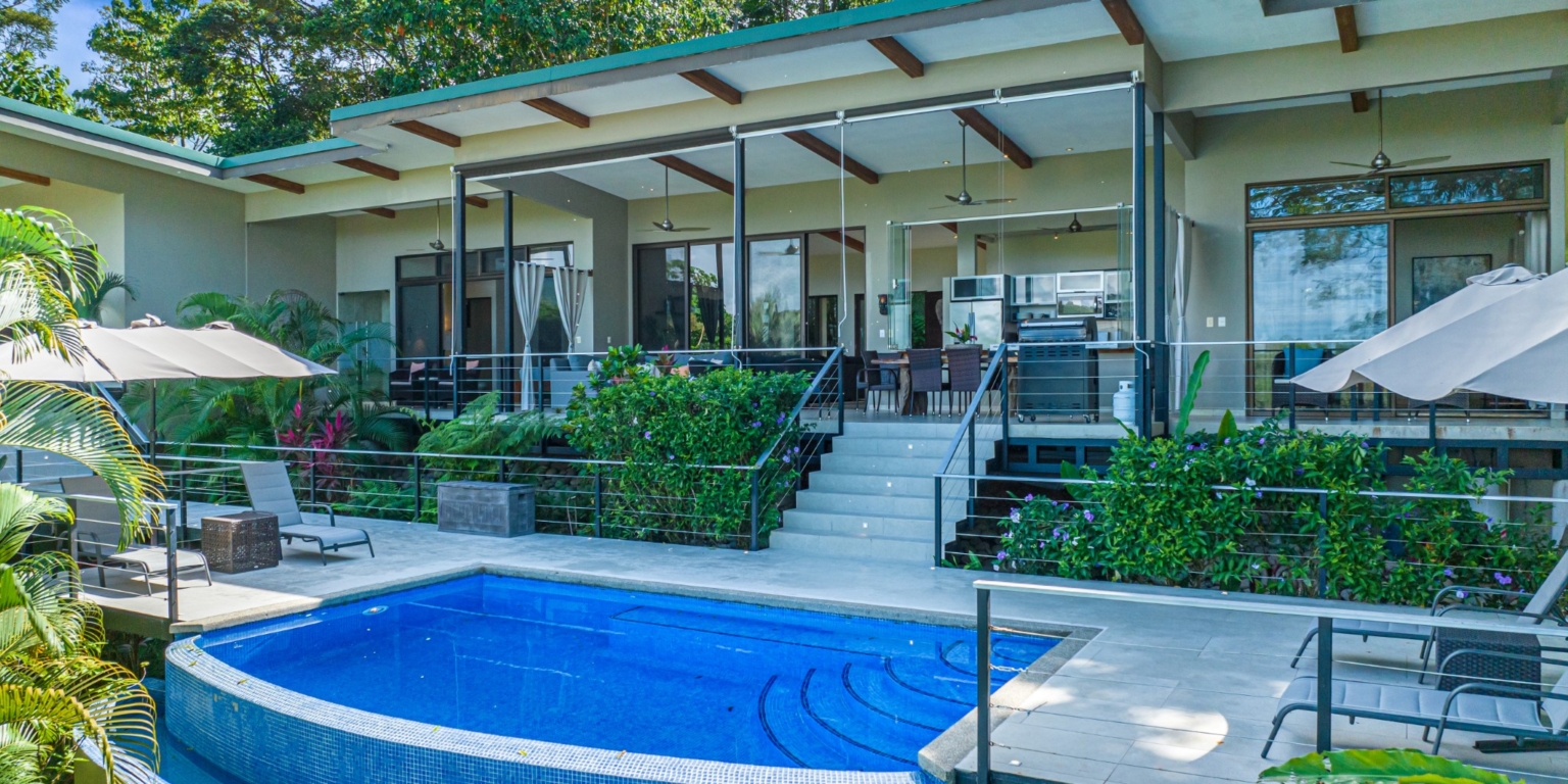 Luxurious 4-Bedroom Villa with Natural Surroundings, Unique Island Ocean Views & Rental History in Bahia Ballena near Ojochal & Uvita Costa Rica