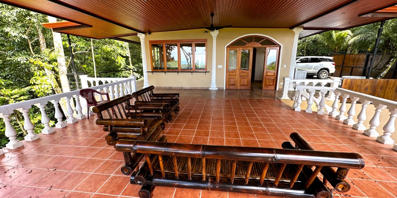 Jungle, Rivers, a Waterfall & Panoramic Ocean View with Easy Access Close to All Amenities in Ojochal Costa Rica