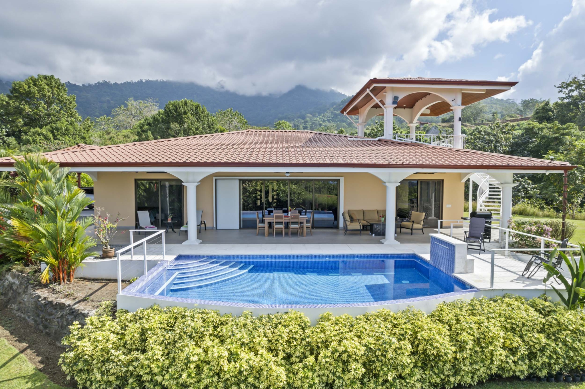 Phase 11 Home – Luxurious 4-Bedroom Home with Family-Friendly Layout, Incredible Pacific Ocean Views & Lush Tropical Grounds in Ojochal Costa Rica Luxurious 4-Bedroom Home with Family-Friendly Layout, Incredible Pacific Ocean Views & Lush Tropical Grounds in Ojochal Costa Rica